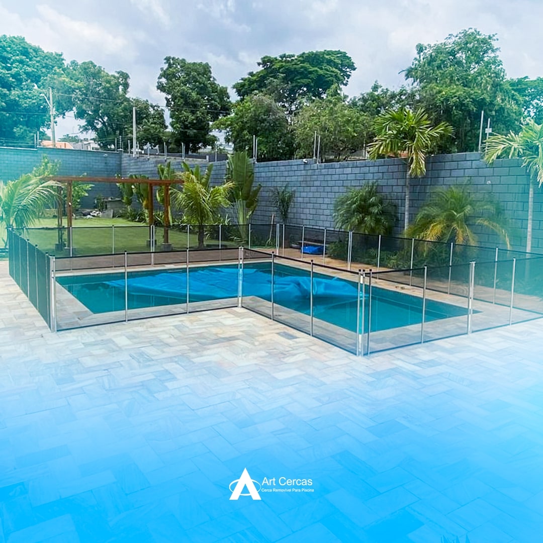 Cerca de Piscina Personalizada