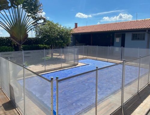 Como a Água da Piscina Afeta Sua Cerca: Guia Completo