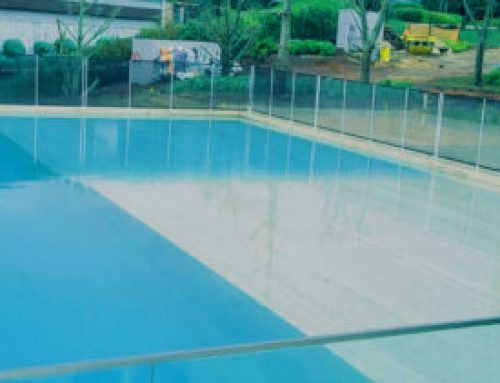 Cerca de Piscina Removível ou Fixa: Qual Compensa Mais?