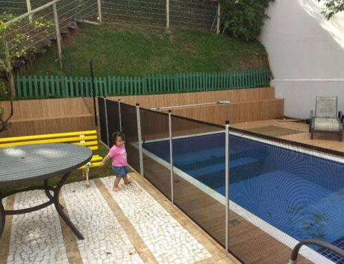 Cerca de Piscina em Terreno Inclinado: Como Instalar