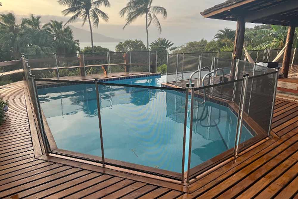 Instalação de Cerca de Piscina no Piso