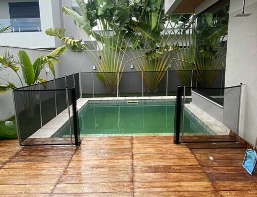 Como Resolver Cerca de Piscina que Balança com Vento Forte